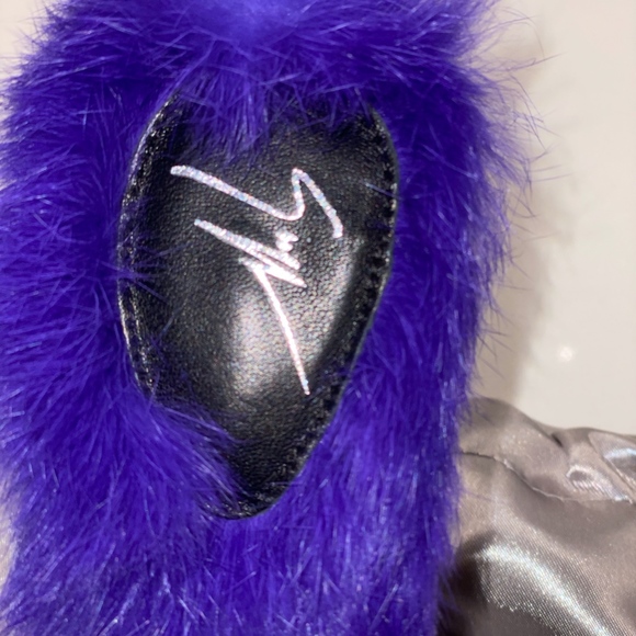 Giuseppe Zanotti Sandals - Picture 6 of 8